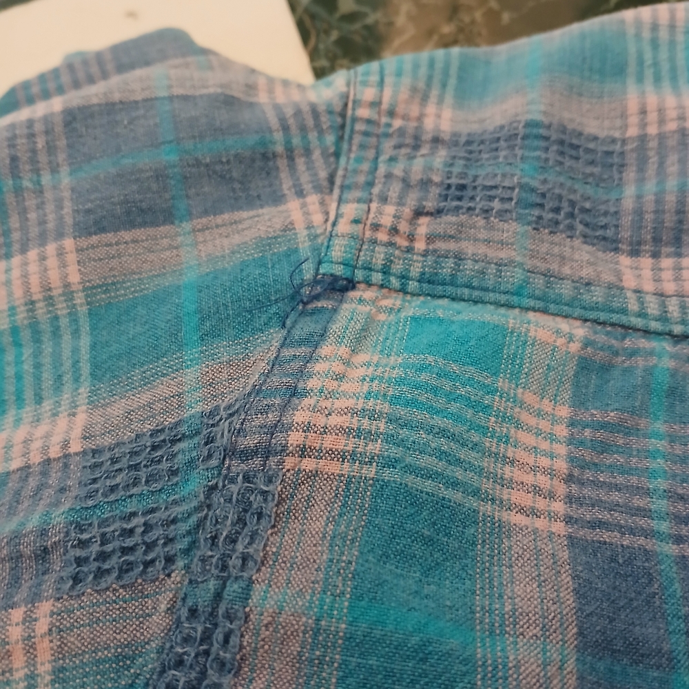 ZigZag Flannel Button-down Shirt - Picture 9 of 13